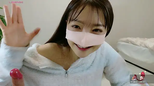 momochan88 - Momochan88's free webcam - UK Sex Cams