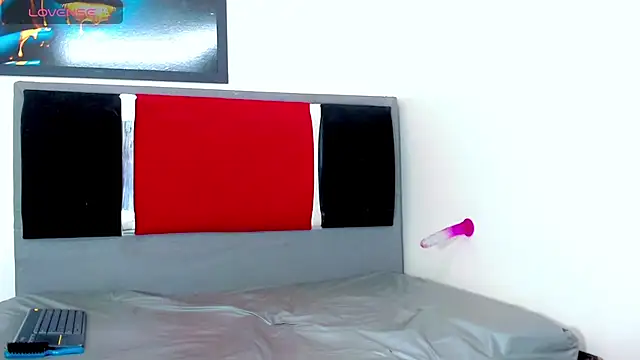 Karlaa_Hernandez_ live cam