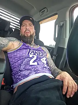 Beardedtattood live cam