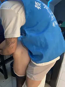 美女TTbeibei178在线直播