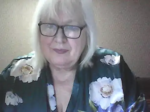 alexia64231 - Alexia64231's free webcam - UK Sex Cams