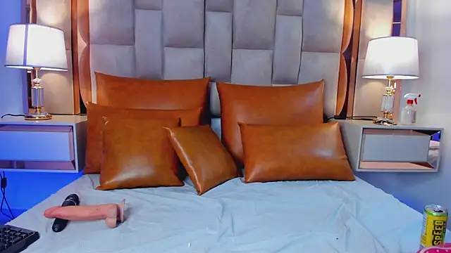 valentinabreats (F young) - suck my nipples hard 🔥