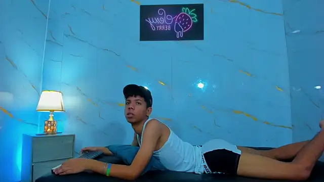 Spicy_guys live cam