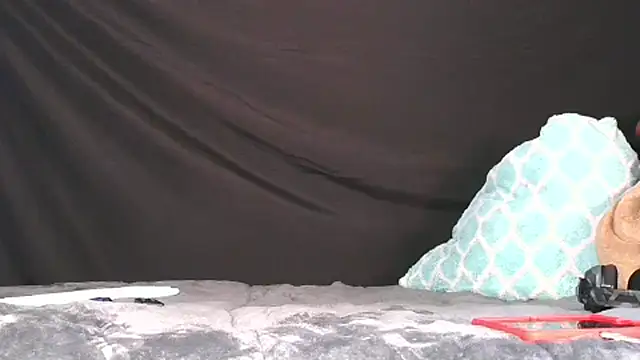 Carolinayoungin live cam