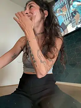 Amani_thewolf live cam