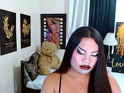 TSbrianaHugeCock live cam