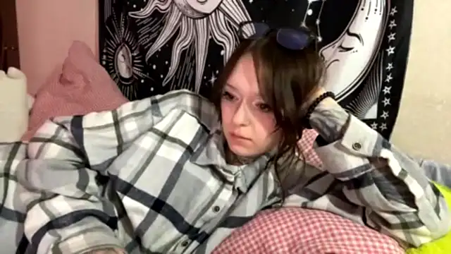 littleways (F young) - dancing without pants