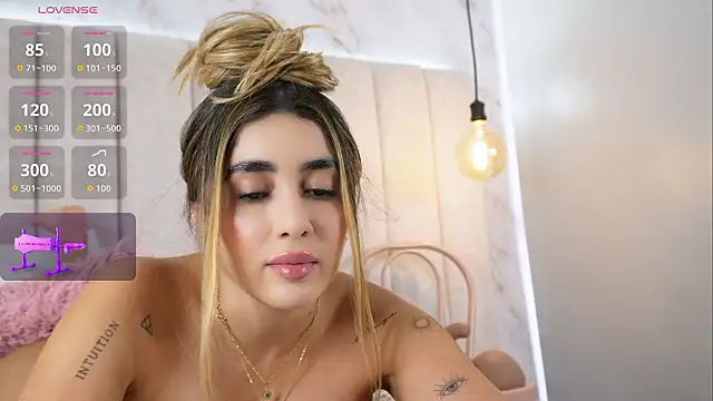 annyy_rosse (F young) - Lush anal