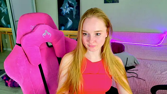 shawty_mia (G young) - pose 69