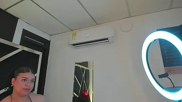 Rubyxht live sex cam