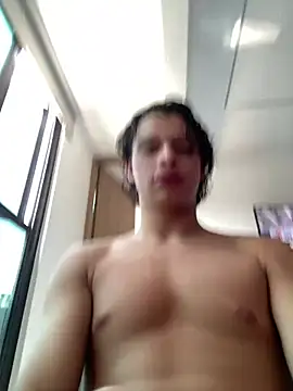 mattgarcia888 (M twink) - MAKE MY BIG COCK EXPLODE YOUR MILK ;)