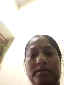 yamini1431 - Yamini1431's free webcam - UK Sex Cams