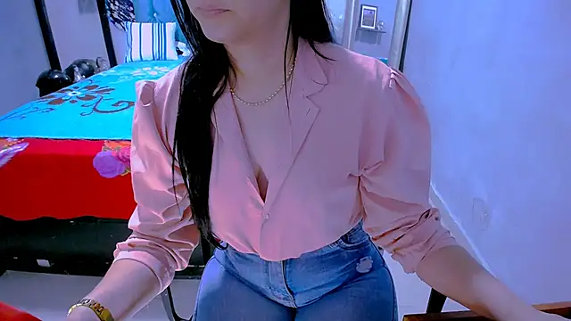 bittermomxxx - BitterMomXxx's free webcam - UK Sex Cams