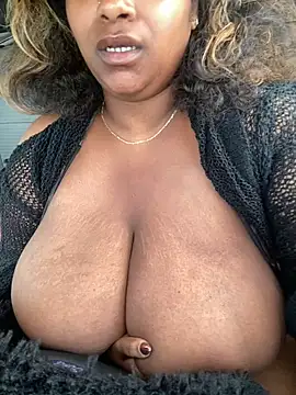 xoxoSELENAxoxo live cam