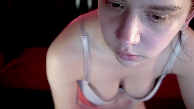 liviashy - LiviaShy's free webcam - UK Sex Cams