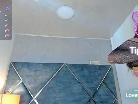 ashmonroeee live cam