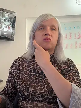 sun_sooll_ (T young) - milk  tits office