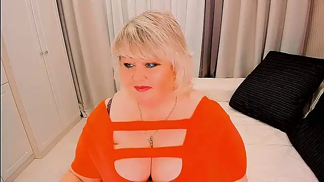 BIGTITSBBW