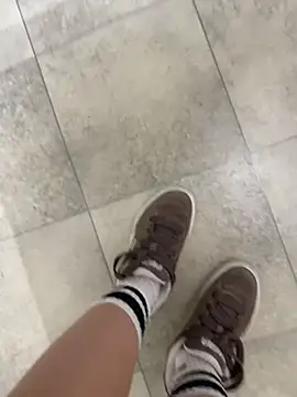 Liza_risky Live Webcam on Stripchat