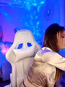 Luna_Kitanna live cam