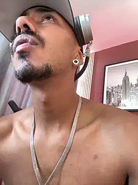 Latinmoster_boss live cam