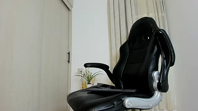 biscuit_oliva (M young) - CUM