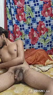 xtubelucky (M twink) - FULL NUDE IN PUBLIC 😍