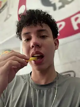 yoursexyjose live cam