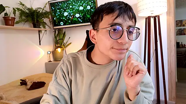 Sr_evann Live Webcam on Stripchat