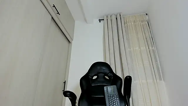 biscuit_oliva (M young) - CUM