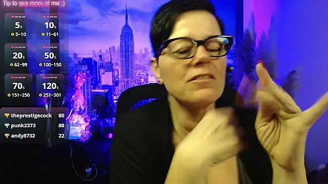 ninarandmann - Ninarandmann's free webcam - UK Sex Cams