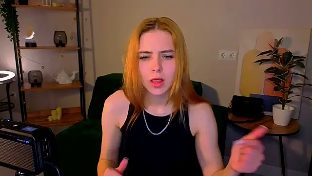 bella_xbaby - Bella_xBaby's free webcam - UK Sex Cams