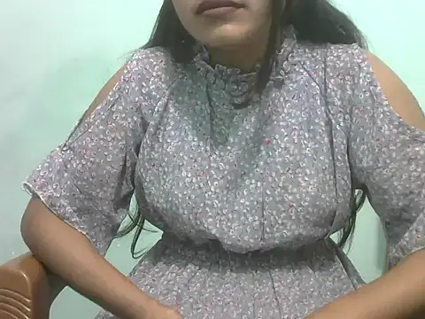 Lovely-Pandey live cam