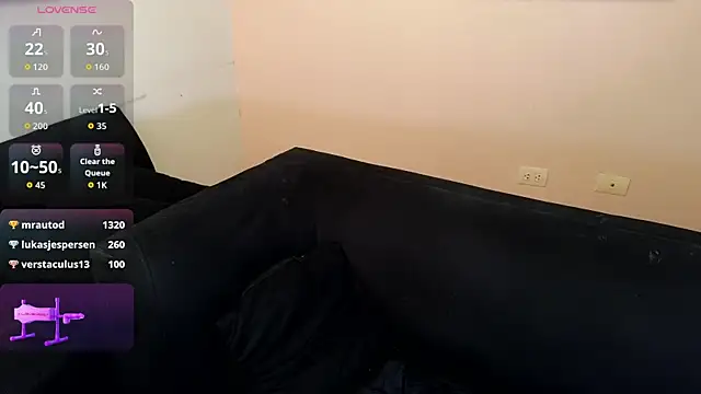 hairyncuteass live cam