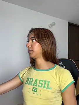 Nikol_Rang__ live cam