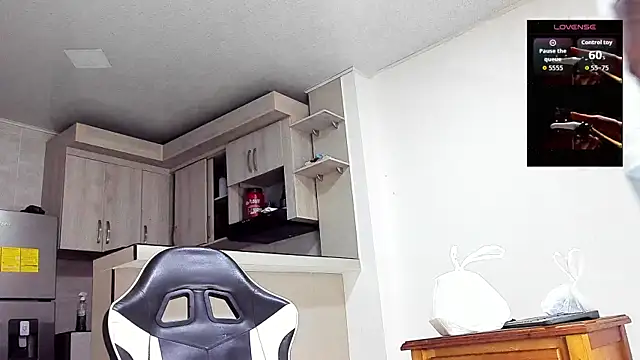 YeremiBrowm live cam