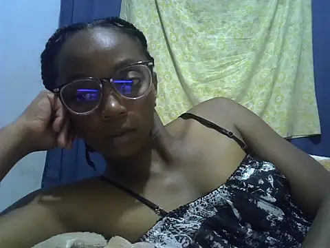 elianehot - ElianeHot's free webcam - UK Sex Cams