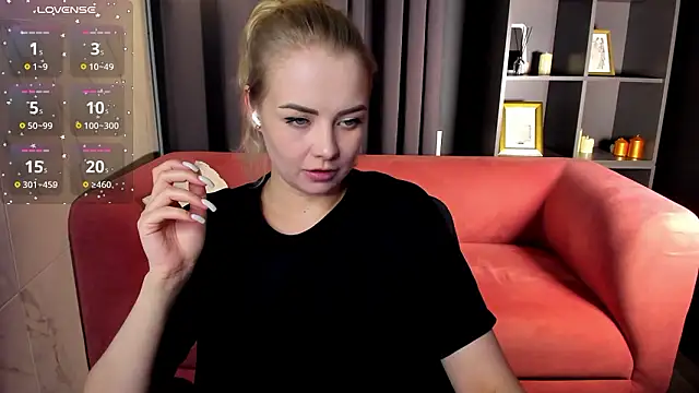 stephaniesweety (F young) - massage boobs