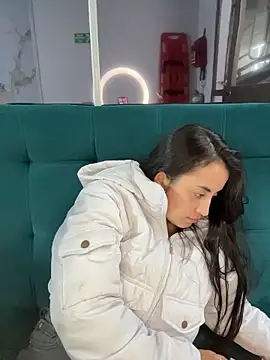 Antonella_Julieta live cam