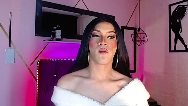 agatha_rodriguez (T teen) - Do you dance a little agathita?