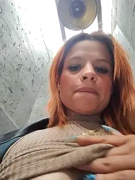 cataleya_16 (F young) - Off Bra in públic