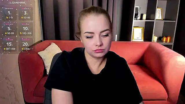 stephaniesweety (F young) - massage boobs