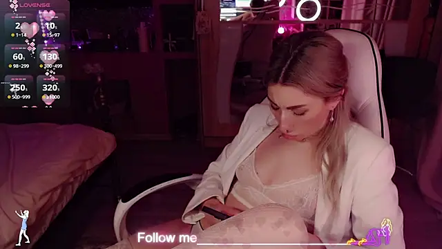 anniegold_ - AnnieGOld_'s free webcam - UK Sex Cams