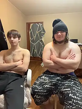 desiredude9 live cam