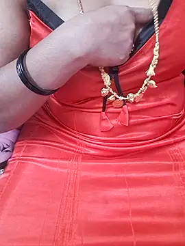 tamil_ammani (F milf) - Boobs show😜😜😝🥰🔥🔥🔥