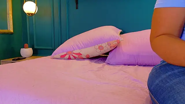 ale_cam - Ale_cam's free webcam - UK Sex Cams