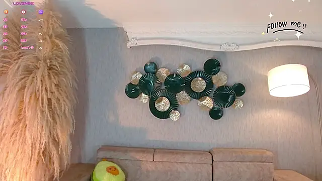 laraa_jeean (F young) - plug anal