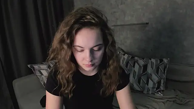 kristinaloison - KristinaLoison's free webcam - UK Sex Cams