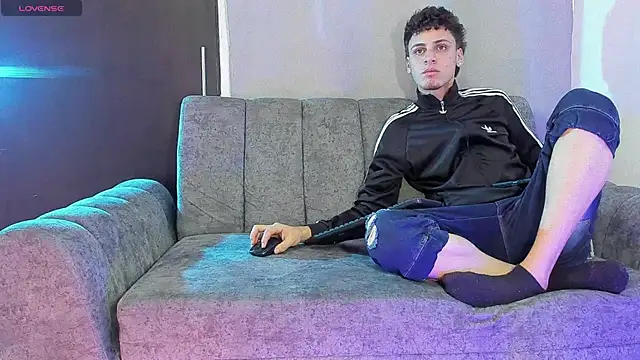 Two_sexboys live cam