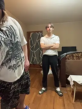 desiredude9 live cam